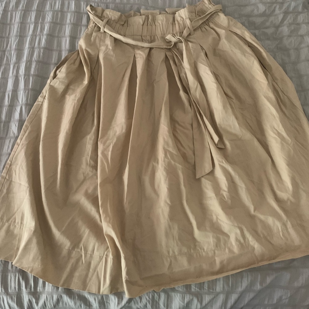 H&M Khaki Skirt
